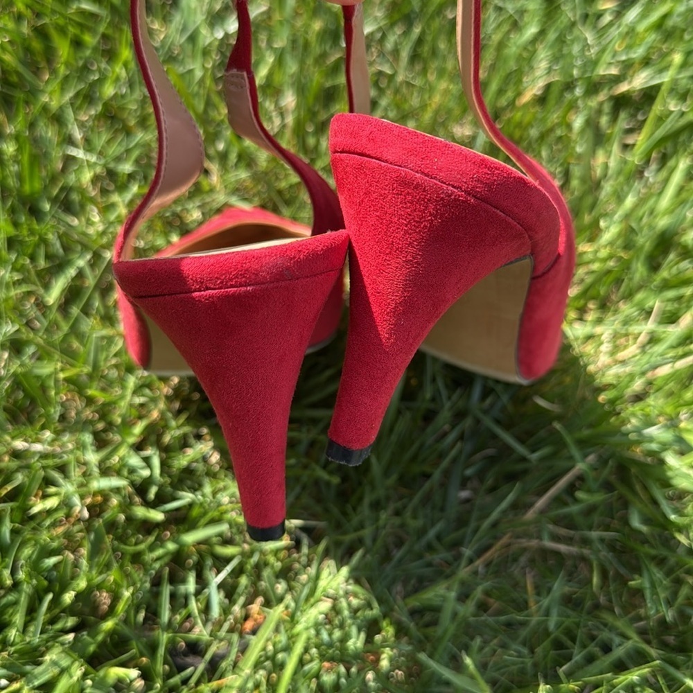 Kelly & Katie Red Suede Women's Shoes - Picture 5 of 8